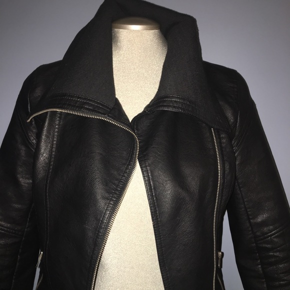 NOISY MAY Women’s Faux Leather Motorcycle Jacket - Picture 5 of 11